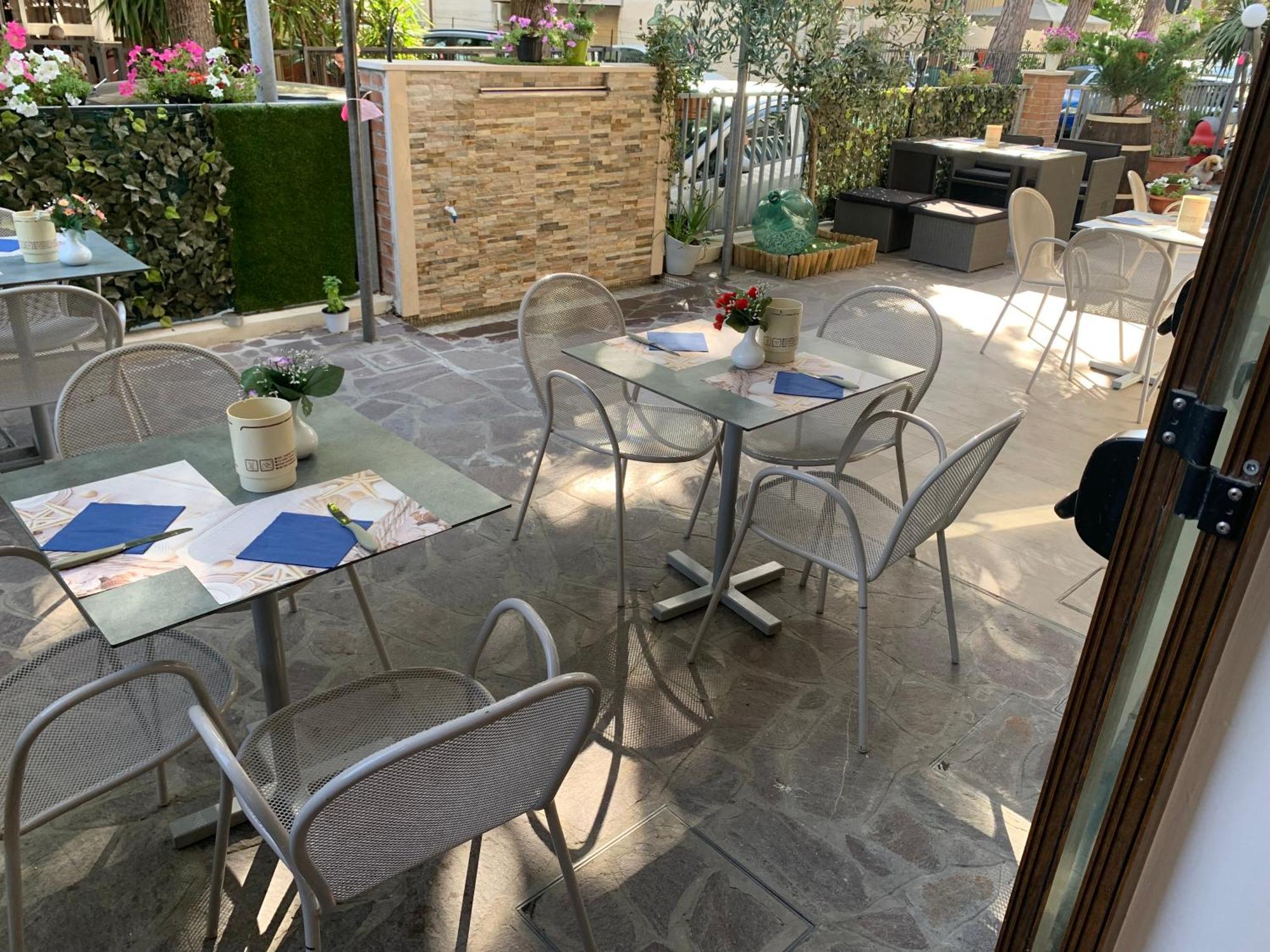 Hotel Abamar Rimini Ngoại thất bức ảnh